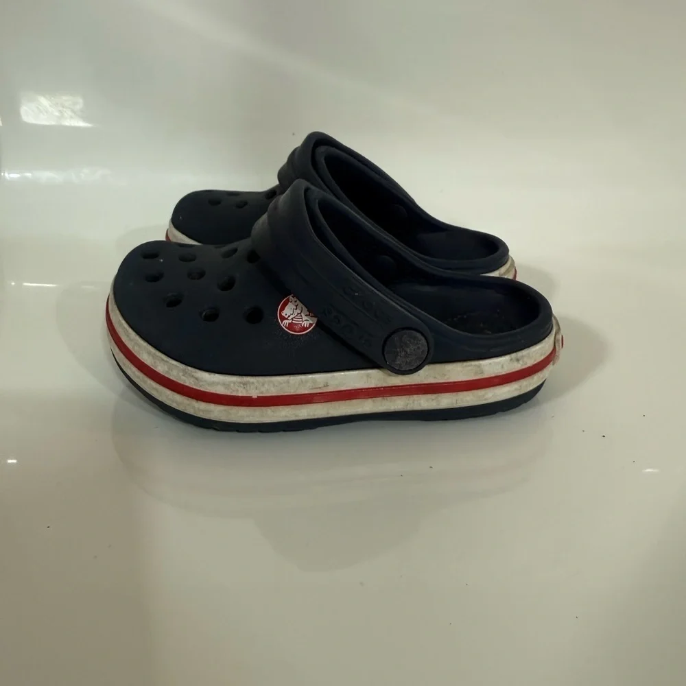 CROCS these blue